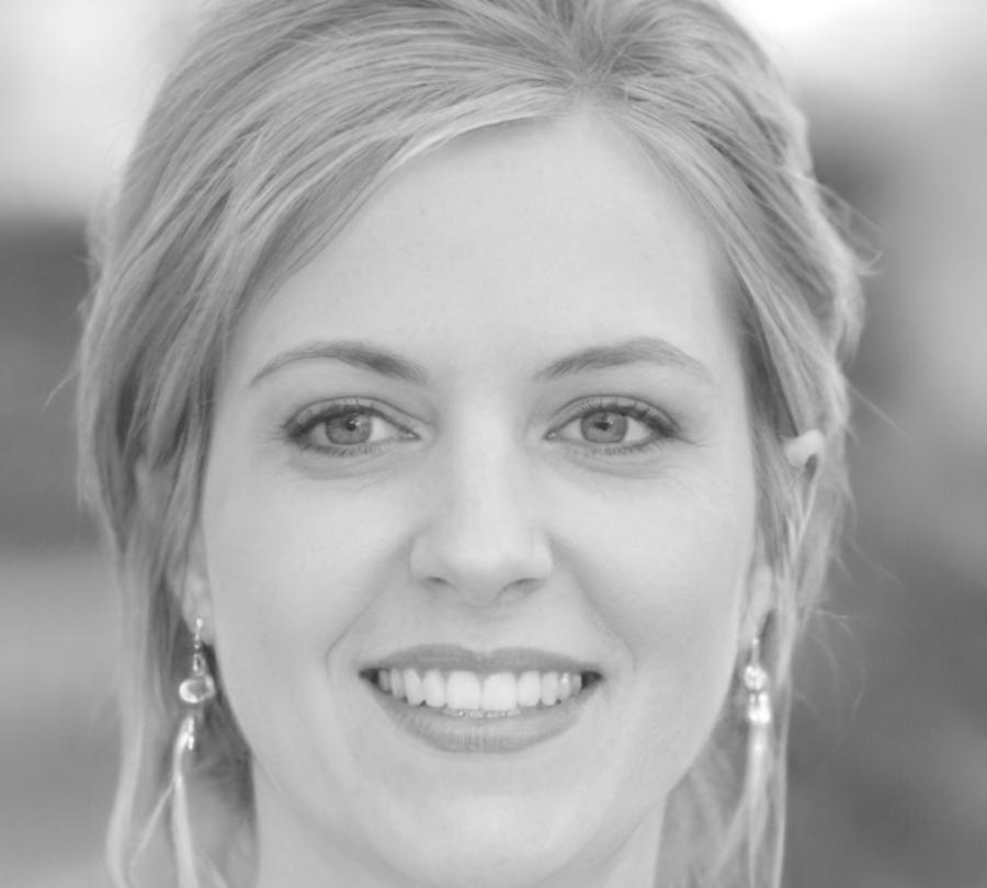 Zelda Blackwood, Senior Financial Strategist